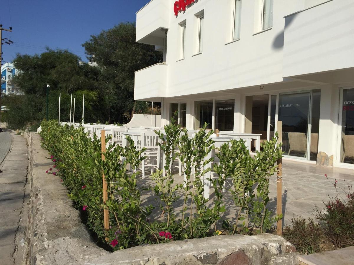 Cicek Apart Hotel Çeşme Exterior foto